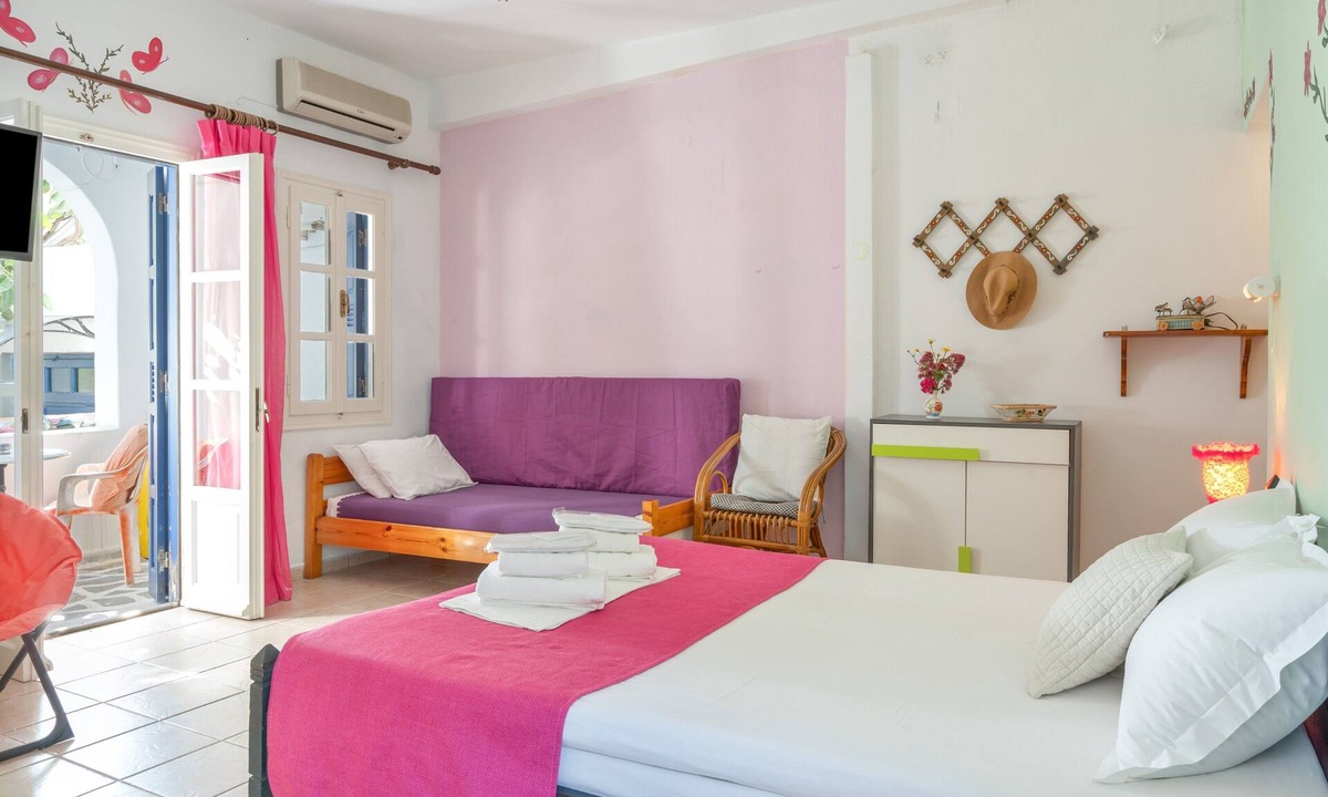 Aegiali Apartment | Room 11 at Pagali Hotel with Garden View