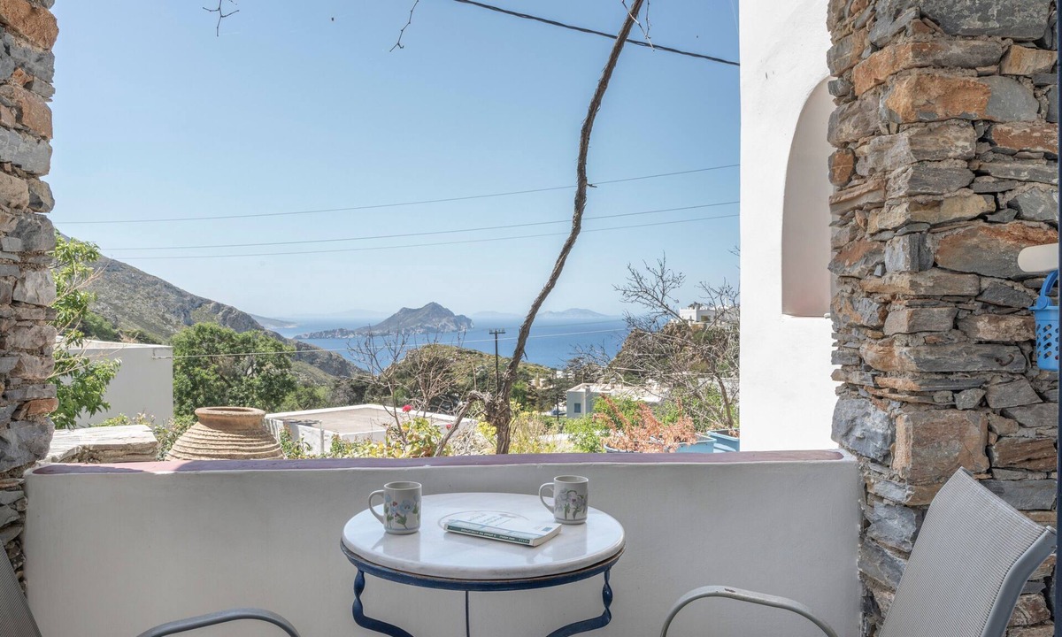Aegiali Apartment | Room 17 at Pagali Hotel in Amorgos