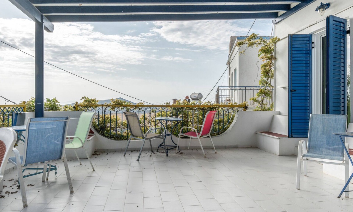 Aegiali Apartment | Room 4 at Pagali Hotel in Amorgos