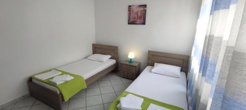 Nea Skioni Apartment | Roses RT apartments Skioni IV