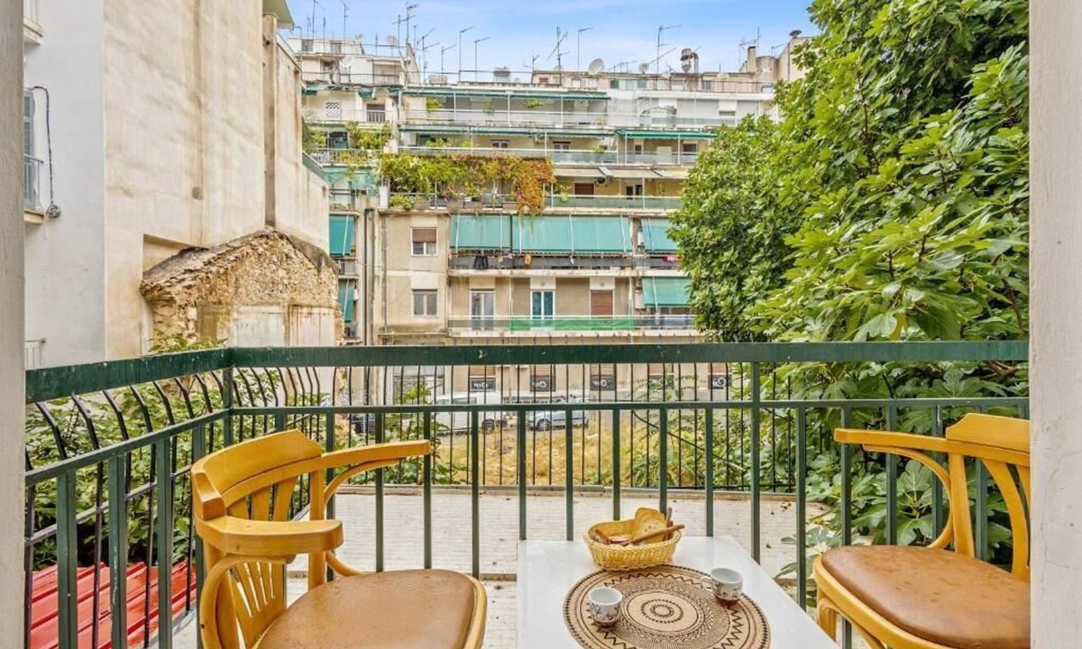 Platia Viktorias Hotel | Salver Stays Athens Hotel