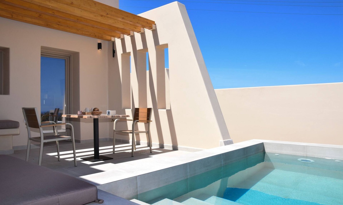 Vothon Villa | Santorini - Villa - Sleeps 2 - Pool - Parking