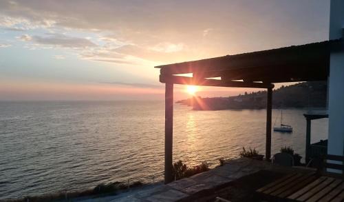 Koundouros Apartment | Sea Shelter