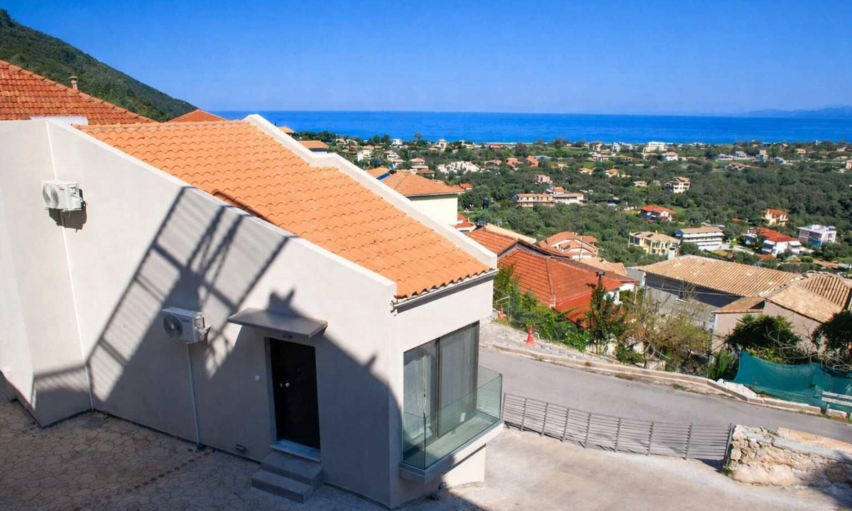 Frinion House | Sea View Frini - Lefkada Fully Equipped Getaway