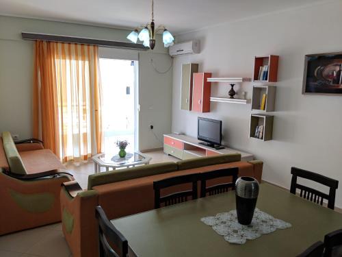 Qender Apartment | Seafront Apartment