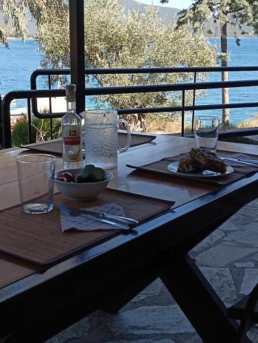 Imathia Region House | Seafront traditional Greek home