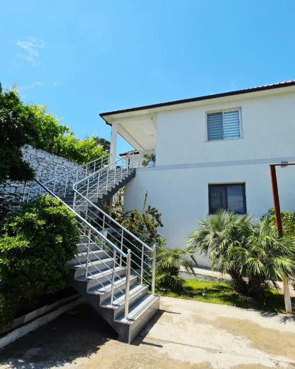 Shkoder Villa | Selimi House