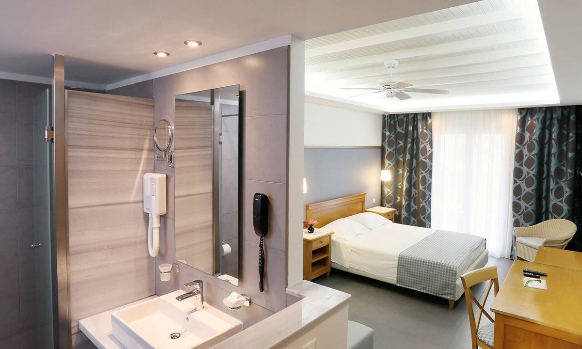 Messonghi Hotel | Sentido Apollo Palace and Waterslides