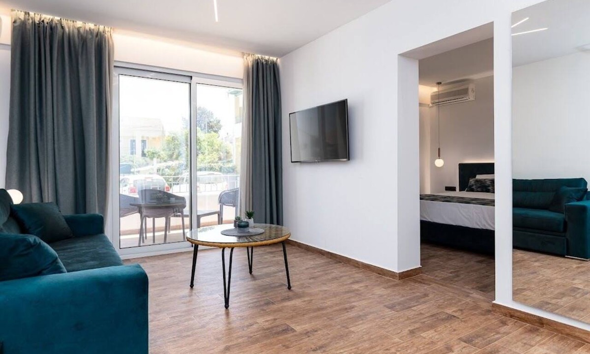 Kavos Hotel | Sirocco Hotel