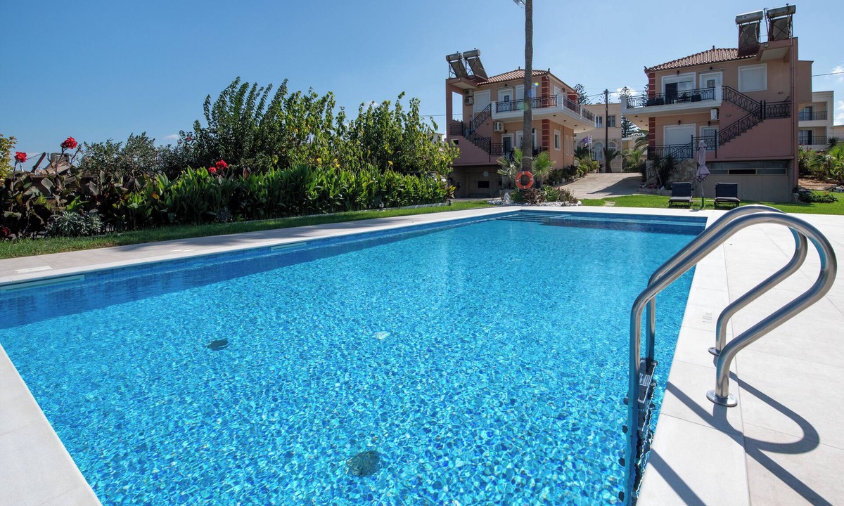 Kamisiana Apartment | Socrates Holidays Apt. 2 with Pool near the Beach