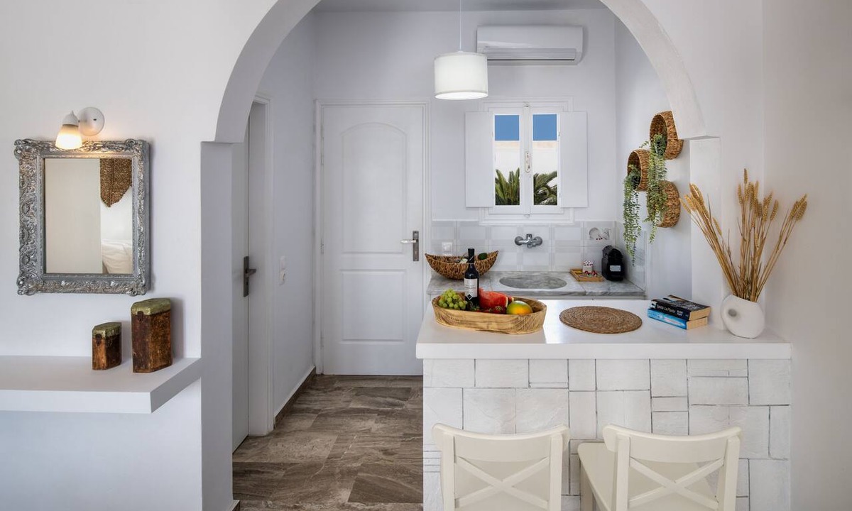 Kamari Hotel | Sol Mare Salis