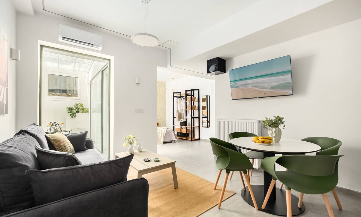 Exarhia Apartment | Soultani Aparthotel by HarmonyHomesAway