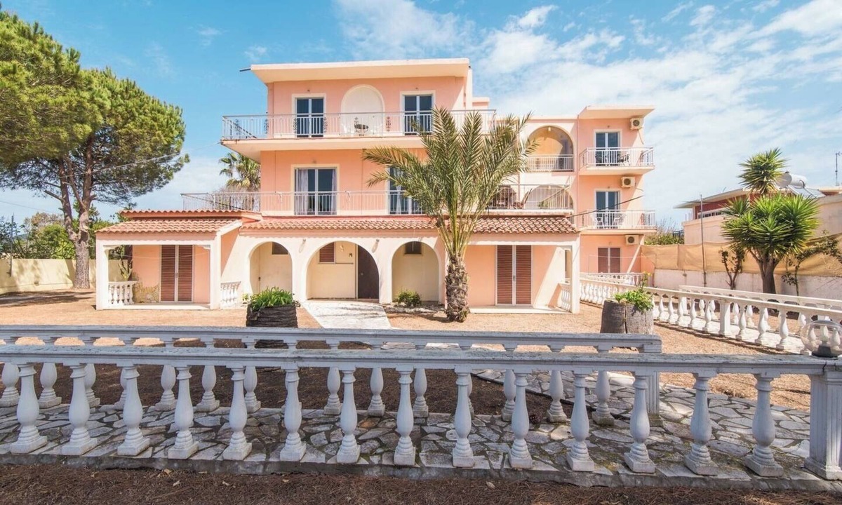 Ag. Georgios Apartment | Southgate 10 by MPS