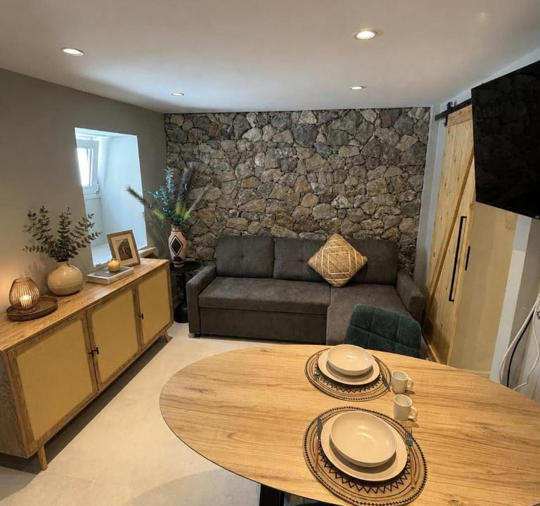 Dikaio Apartment | Spitaki