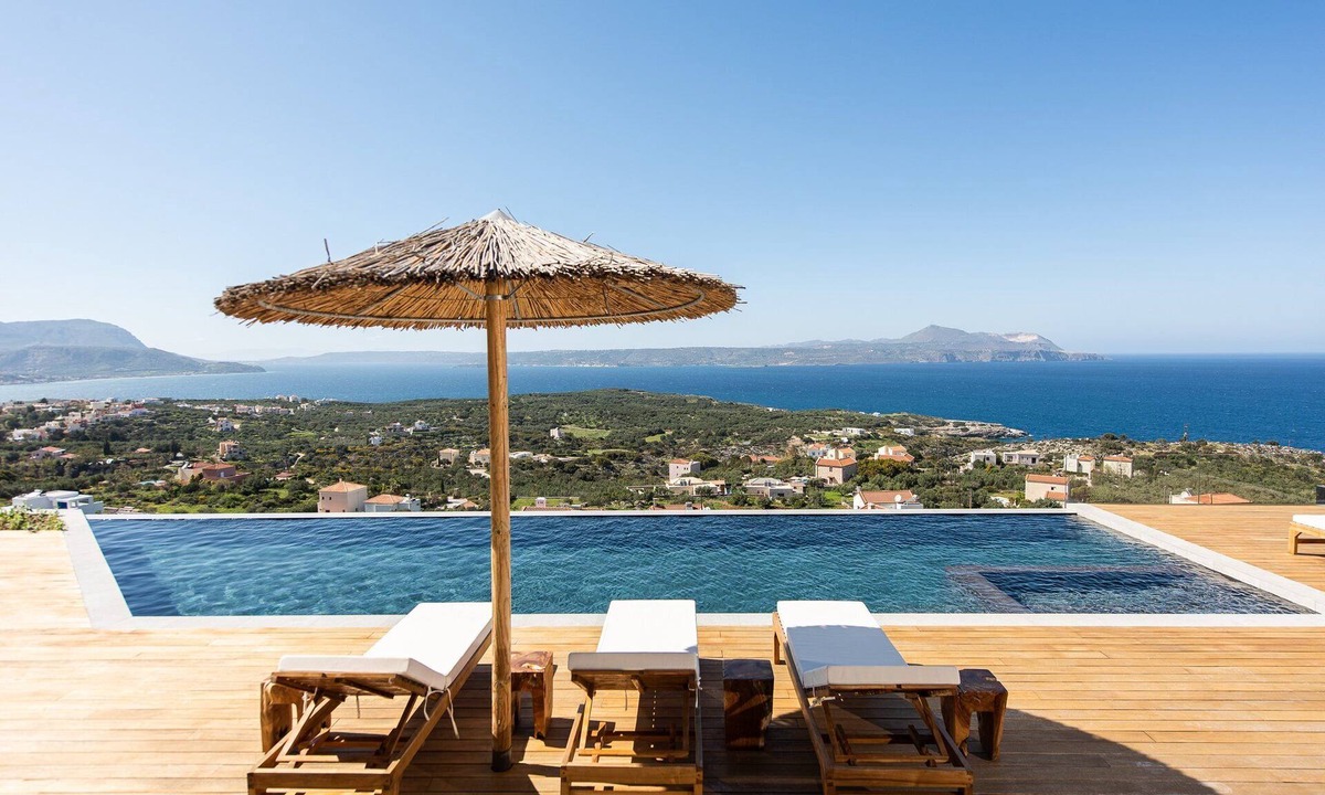 Kokkinon Khorion Villa | Splendid Crete Villa | Villa Amore | 3 Bedrooms | Breathtaking Sea Views
