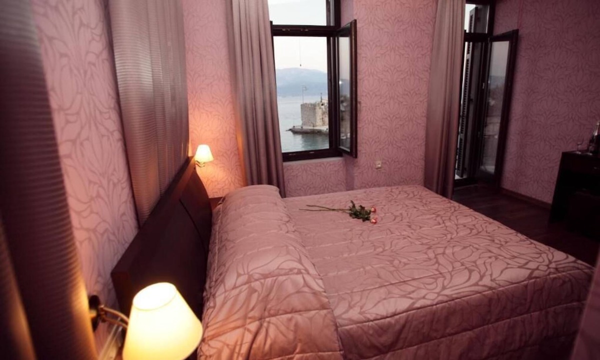 Gefira Mpania Hotel | Spon Boutique Hotel