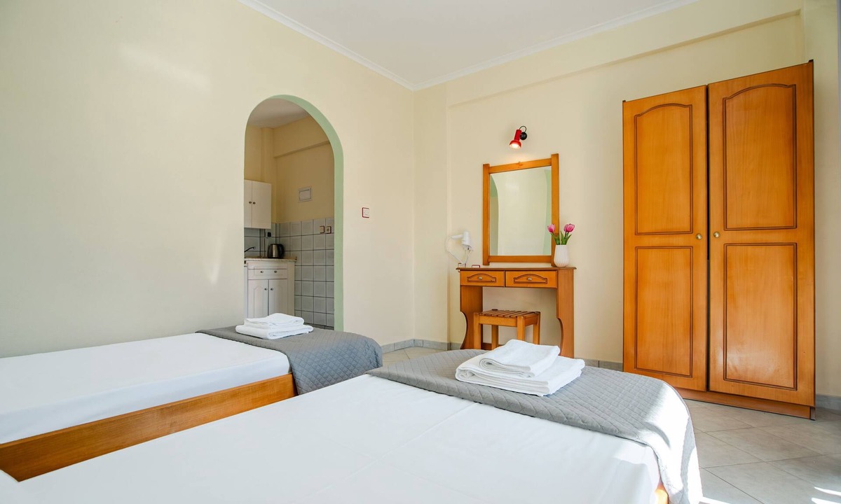 Kavos House | Standard Twin Economic
