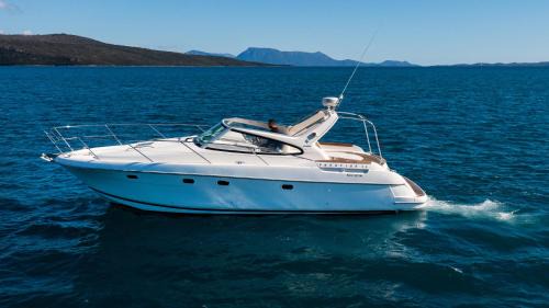 Nikiana Boat Rental | Starboard Charter
