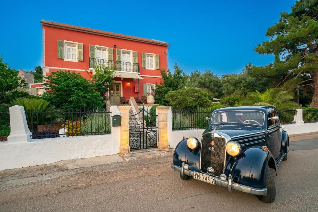 Tzamarelata Villa | Stavros Villa