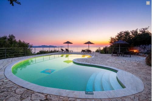 Fiskardo House | Stone Cottages