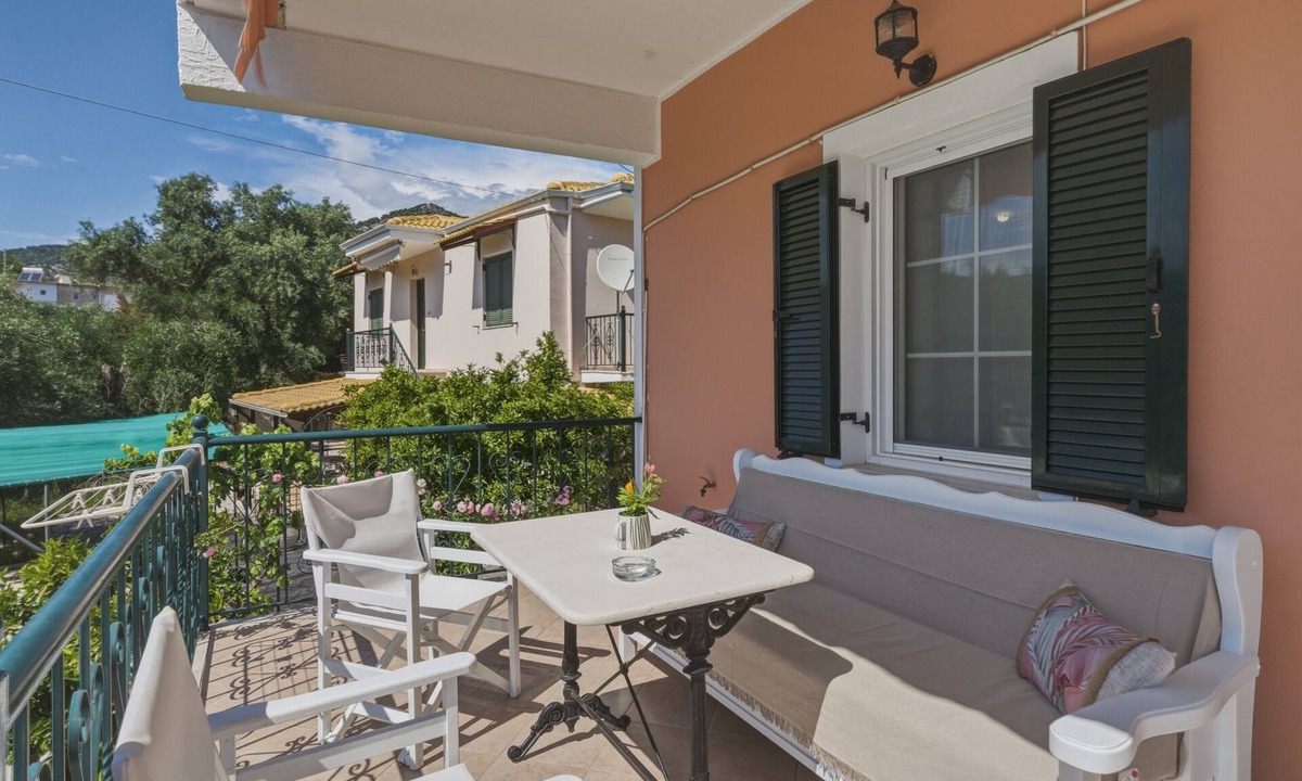 Sivota Apartment | Studio Apartment '4' with Mountain View, Wi-Fi and Air Conditioning