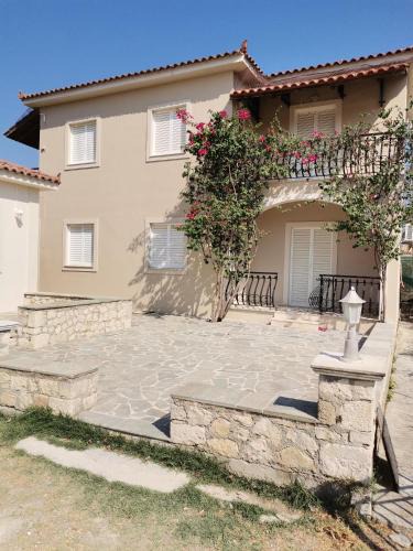 Agrilia Apartment | Studio Romantica