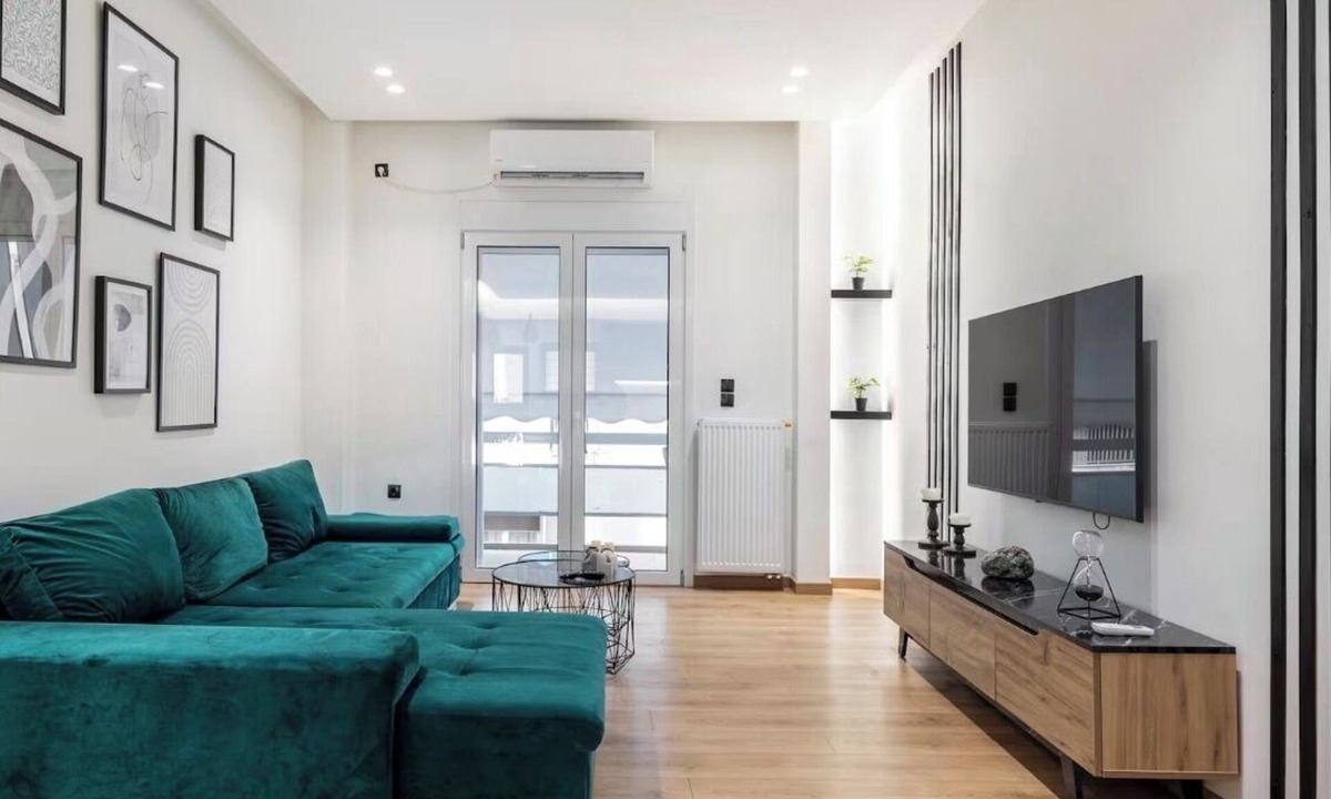 Kinosargous Apartment | Stylish 2BR Retreat Near Acropolis of Athens