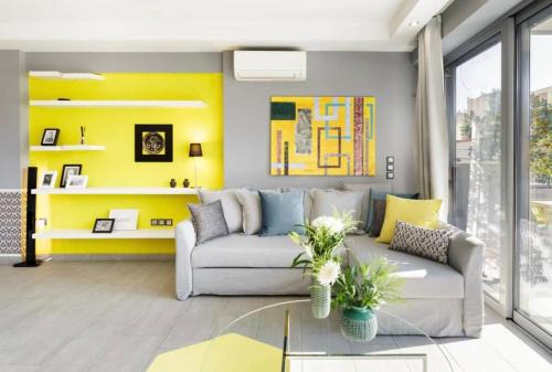 Gazi Apartment | Stylish Boutique Loft With Private Balcony