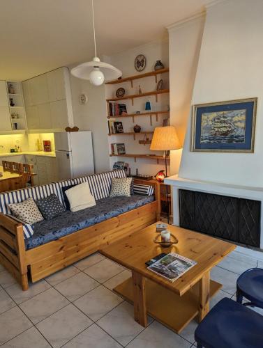 Paralia Porovitsis Apartment | Summer House Next To the Beach