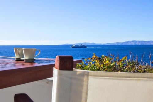 Tinos Town House | SUN AND SEA COTTAGE