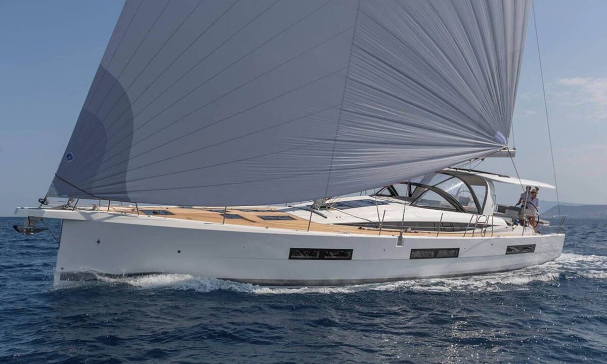 Elliniko Boat Rental | Sun-Kissed Sailing Adventure in the Saronic Islands
