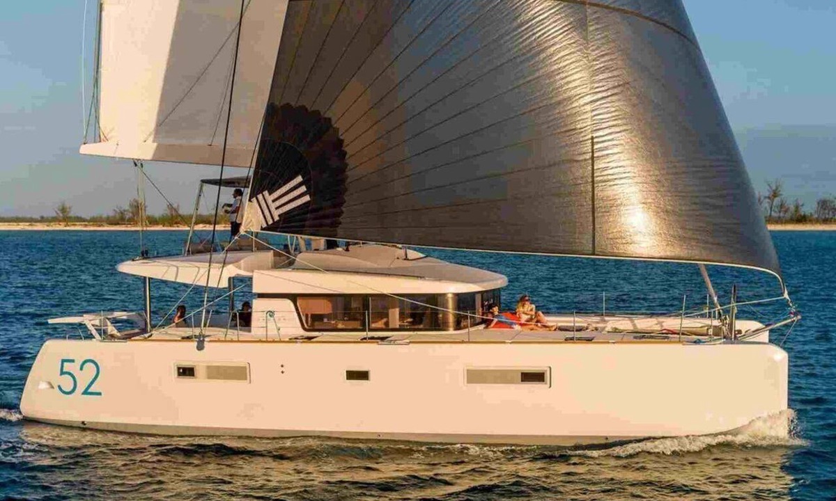 Elliniko Boat Rental | Sun-Kissed Sailing Adventure in the Saronic Islands