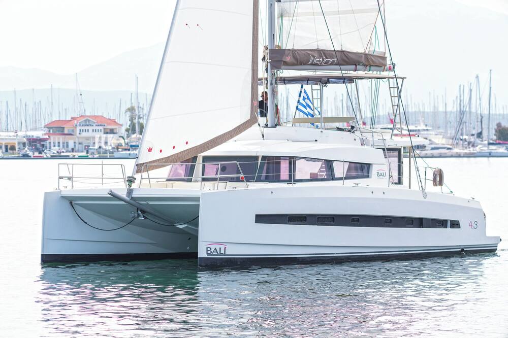 Preveza Boat Rental | Sun-kissed Sailing Adventure in the Ionian Islands
