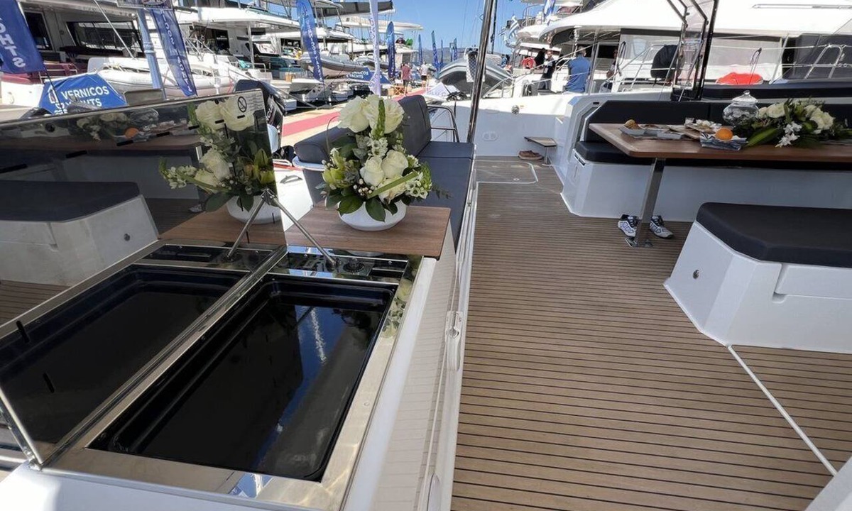Nidri Boat Rental | Sun-Kissed Sailing Adventure in the Ionian Islands