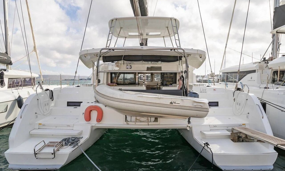 Perigiali Boat Rental | Sun-soaked Sailing Adventure in the Ionian Islands