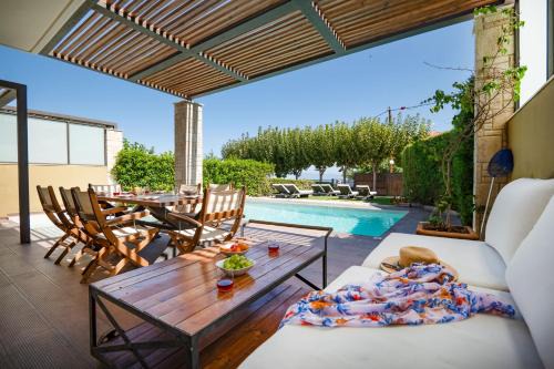 Pallini Villa | Sunny Exclusive Tria