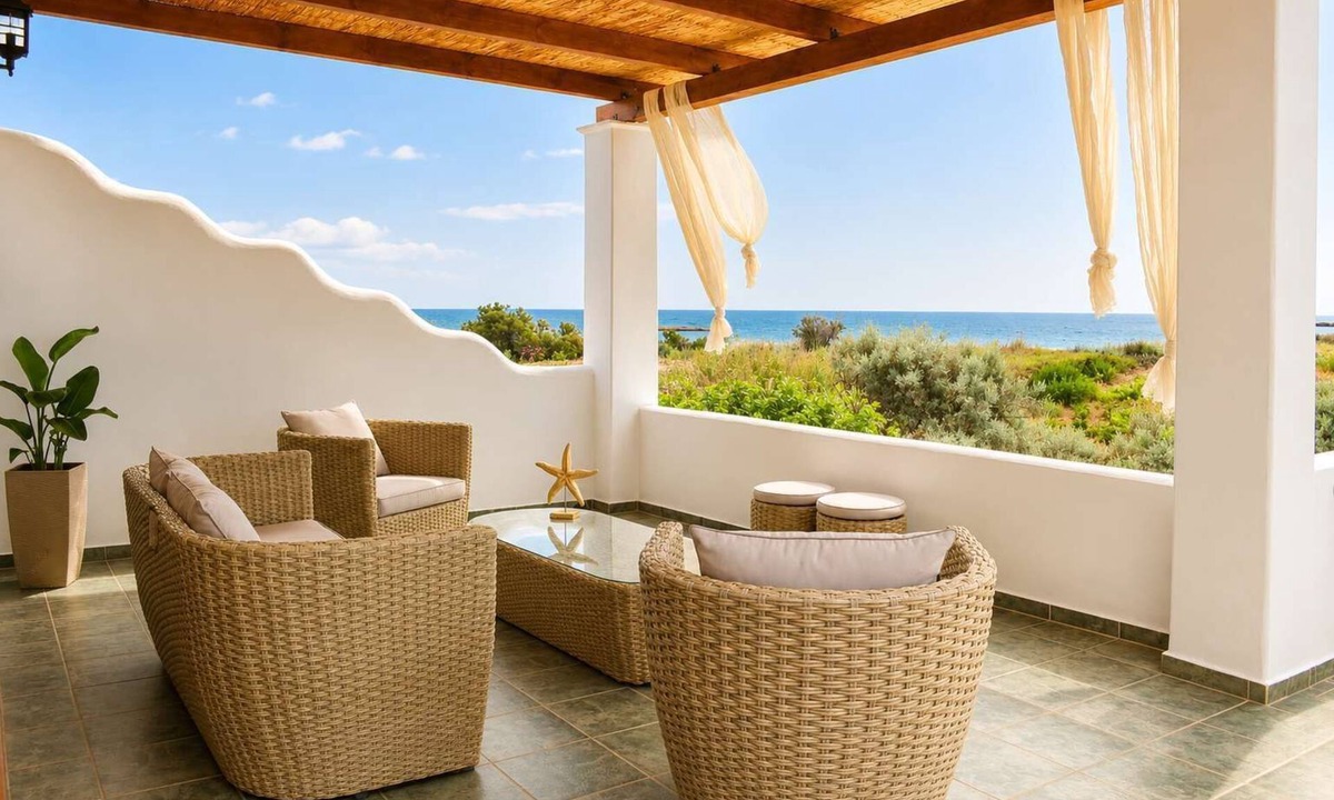 Skiros Villa | Sunrise Villa in Skyros - Coastal Sea View Haven