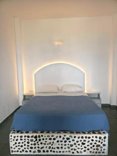 Finikia Apartment | Sunset Paradise Oia
