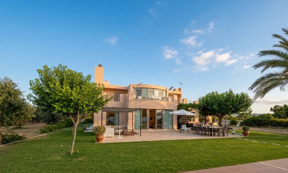 Filerimos Villa | Superb Contemporary Luxury Holiday Villa Rental in - Afandou - sleeps 10 guests