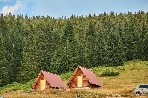Strellc i Epërm Cabin | Sustainable Samel's Cottage Hrid's lake Prokletije