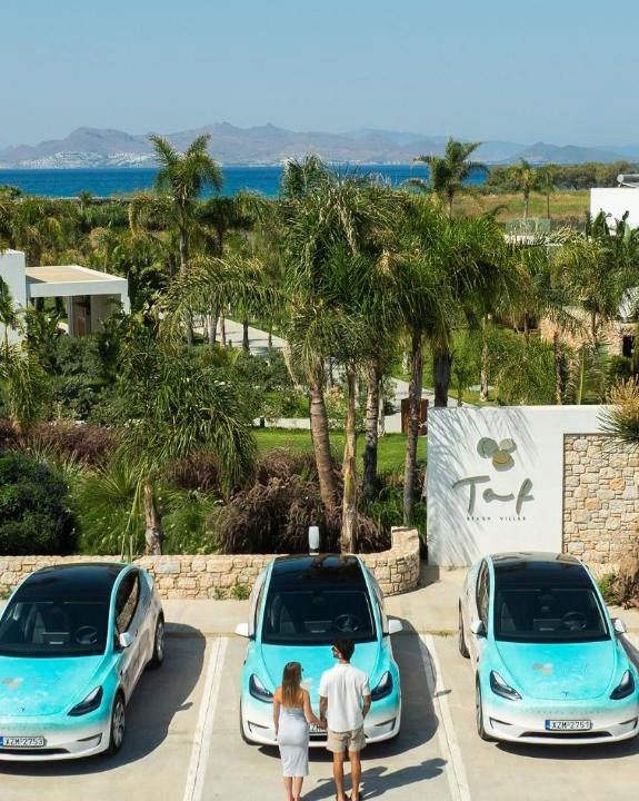 Tingaki Hotel | TAF Beach Villas with TESLA