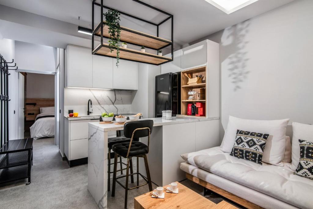 Heraklion Apartment | The Big Little One. Stylish & convenient apartment