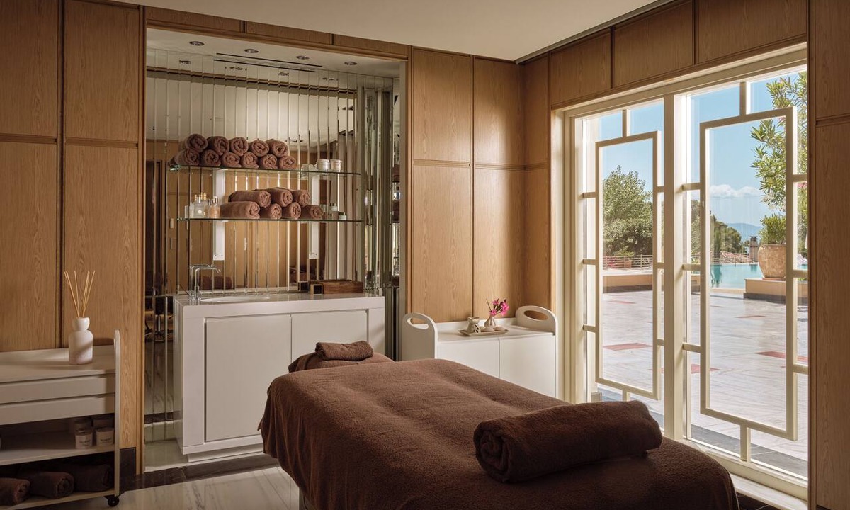 Nikita Hotel | The Danai