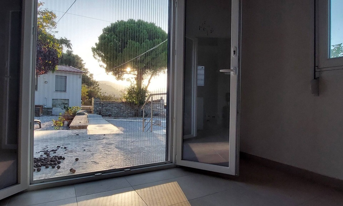 Vathi Villa | The Pine Tree