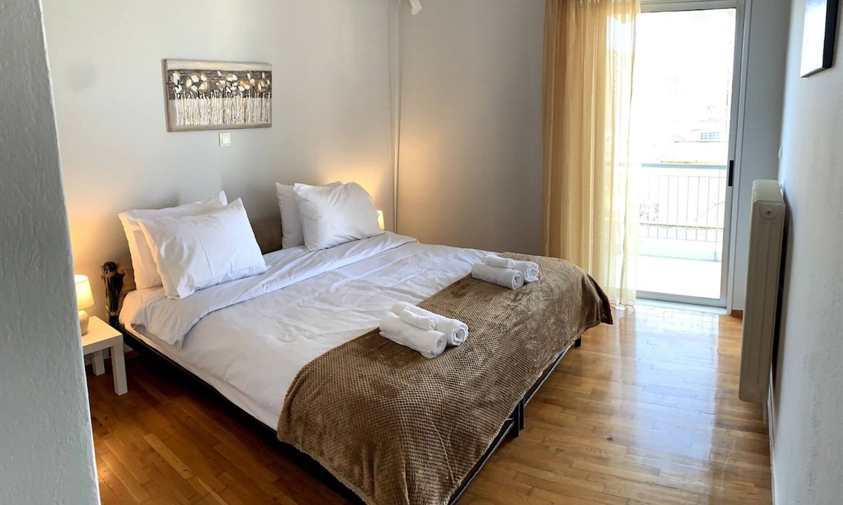 Athens Apartment | The Temple of Comfort