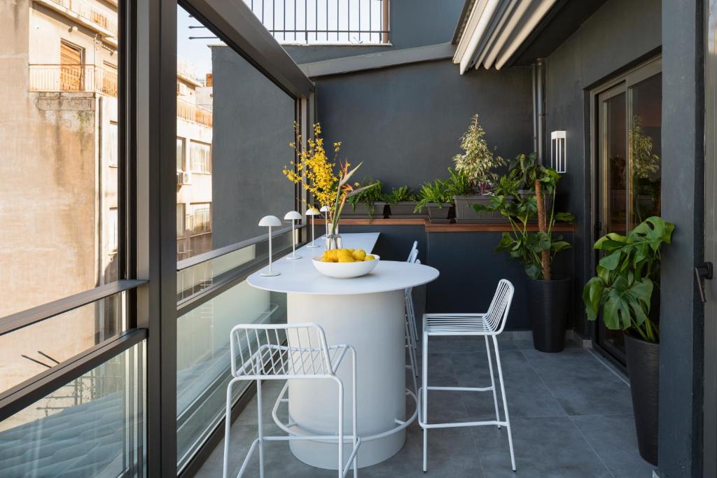 Omonia Apartment | Tipsy Apt 301