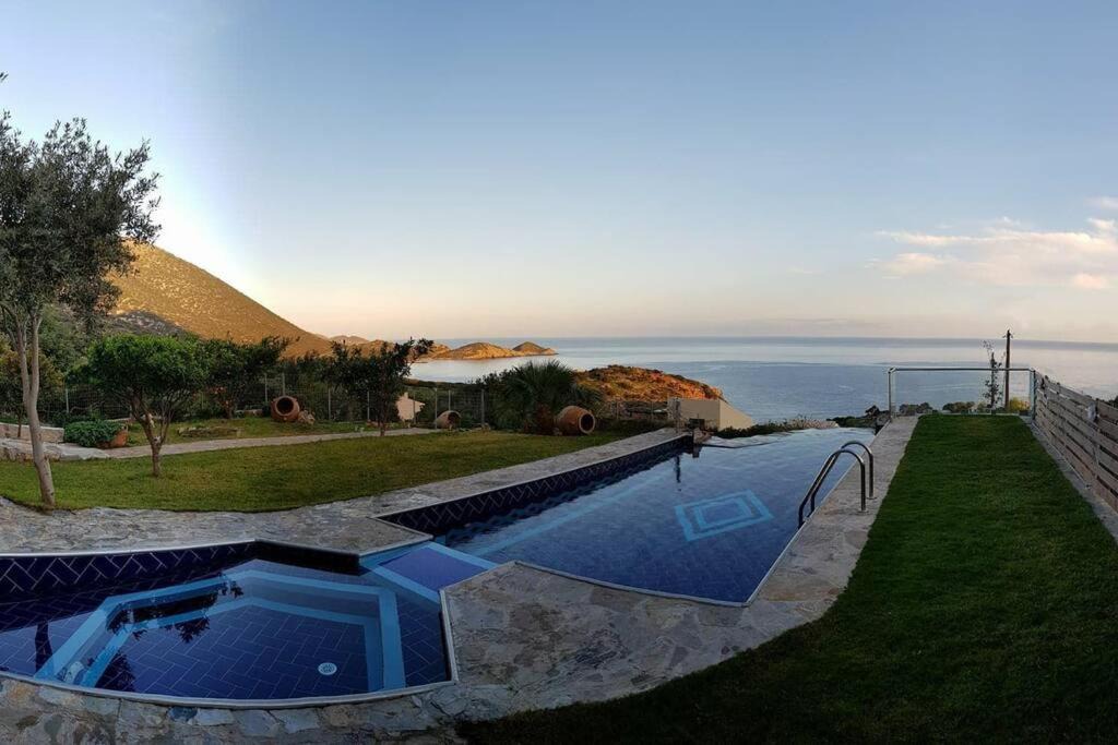 Geropotamos Villa | Traditional Cretan Style Villa
