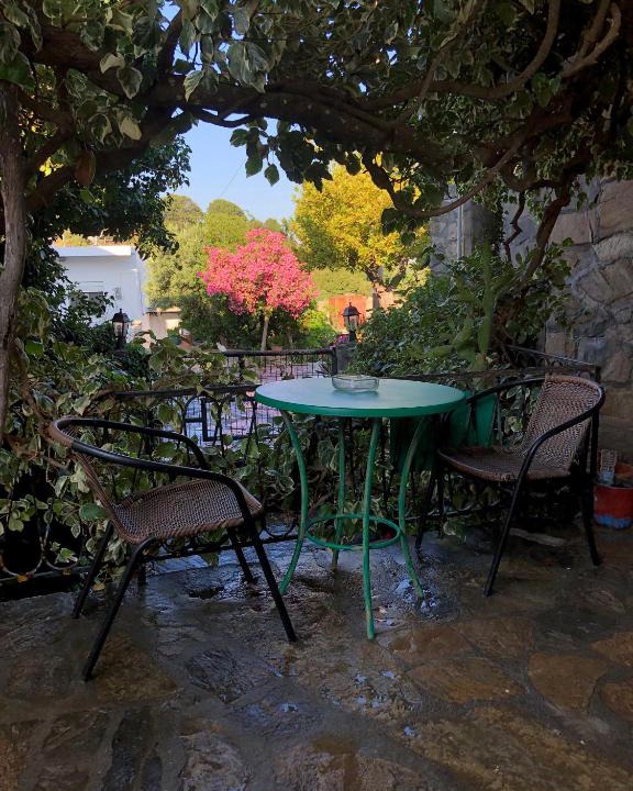 Tilisos Apartment | Traditional Rooms Elena