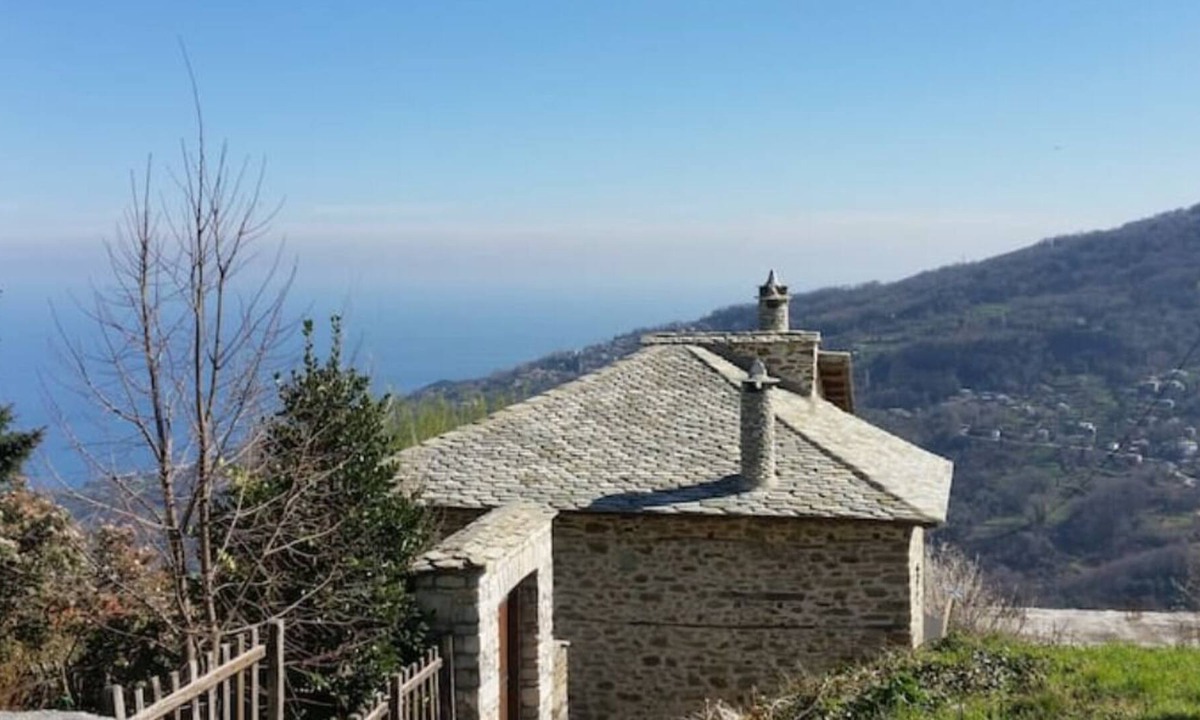 Kissos House | Traditional stonehouse in Pelion