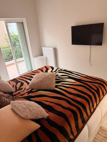 Peristeri Apartment | Urban elegant suite!